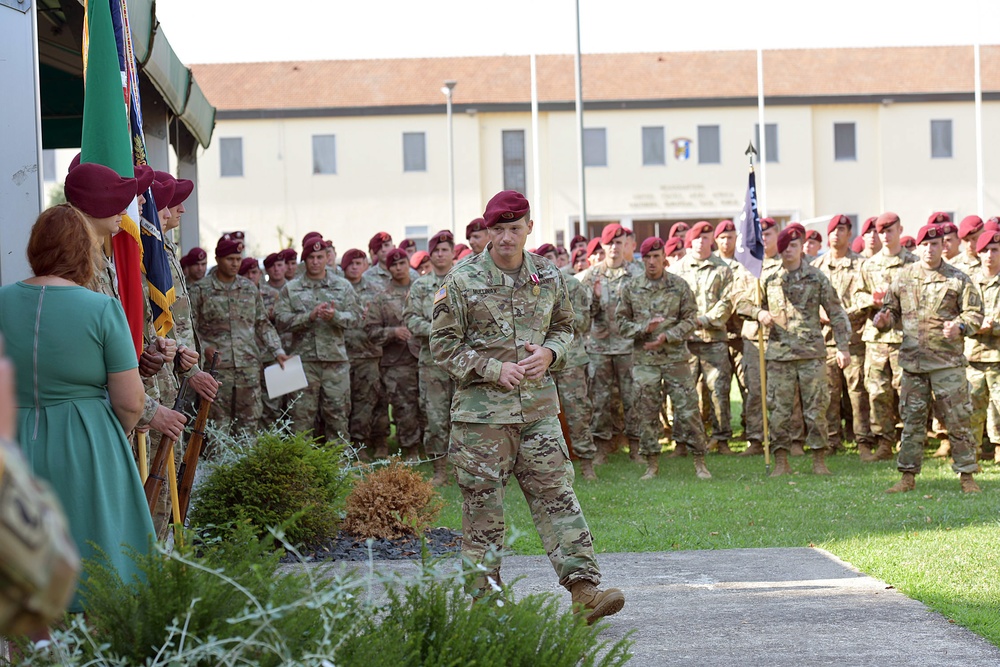 1st Battalion, 503rd Infantry Regiment, 173rd Airborne Brigade Award Ceremony