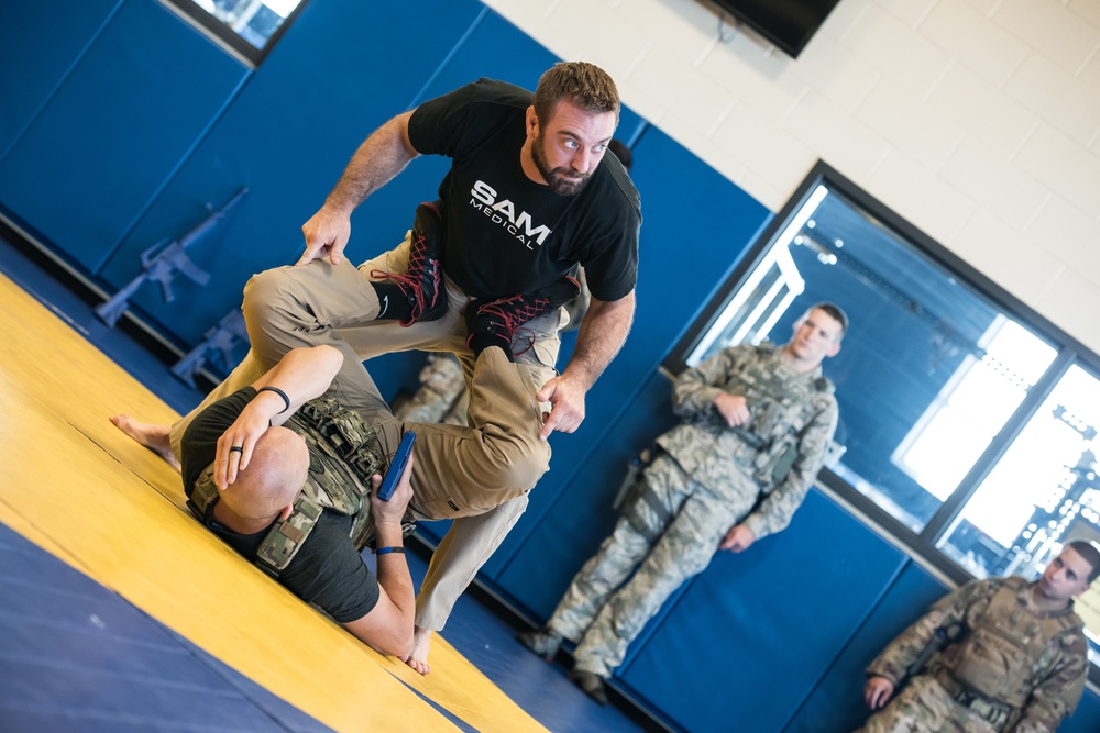 Security forces complete defensive tactics training