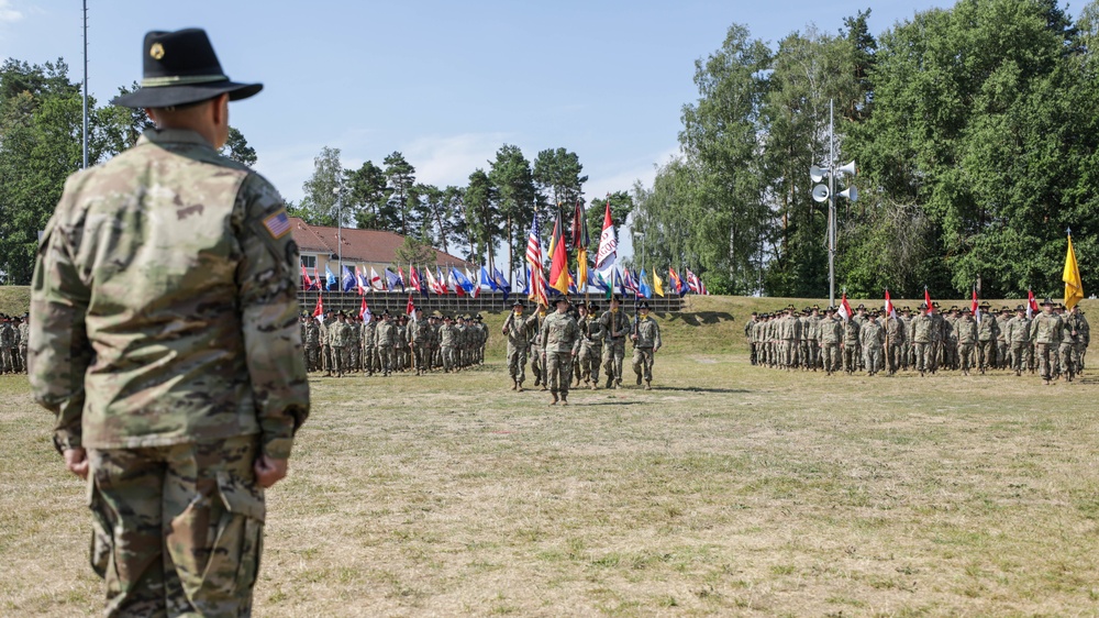 2CR change of command ceremony