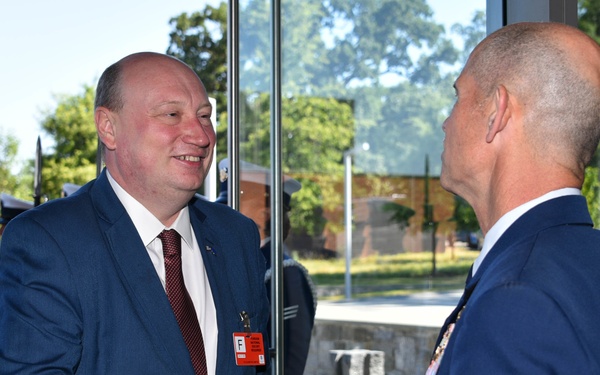 VCG Meets with DG-MOVE