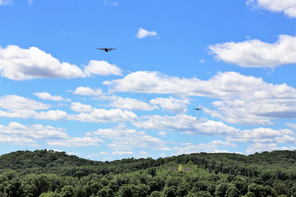 C-130s, crews complete CDS airdrop at Fort McCoy for Patriot North 2018