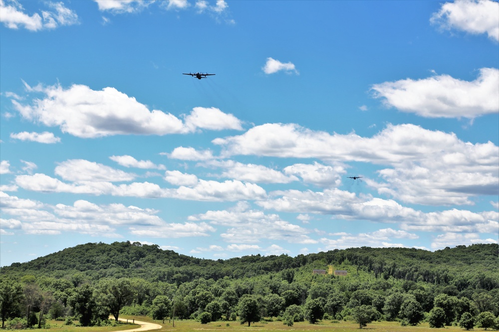 C-130s, crews complete CDS airdrop at Fort McCoy for Patriot North 2018