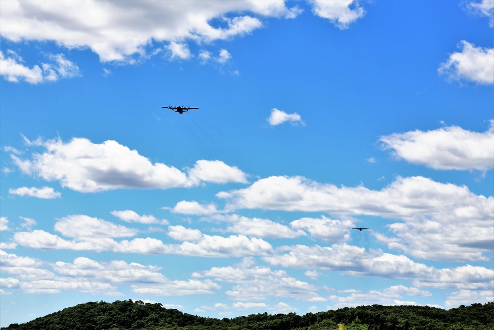 C-130s, crews complete CDS airdrop at Fort McCoy for Patriot North 2018