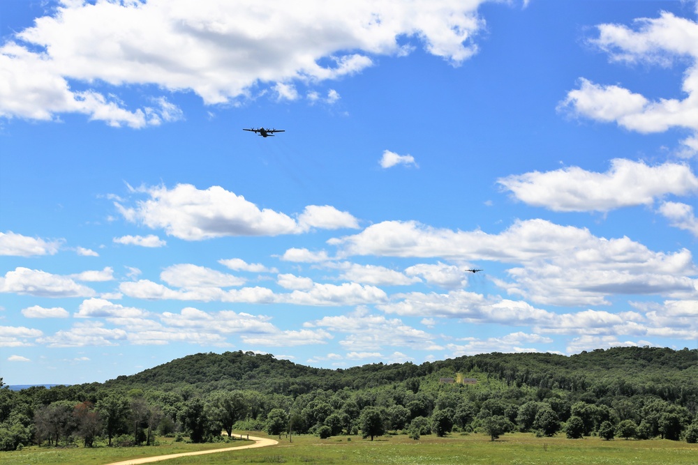 C-130s, crews complete CDS airdrop at Fort McCoy for Patriot North 2018