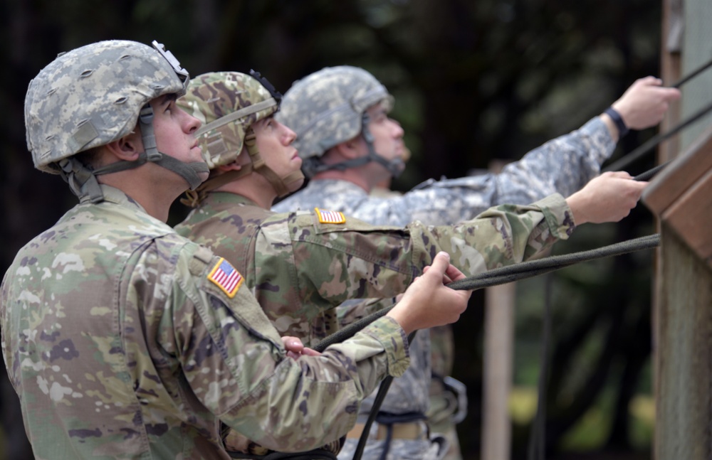 Oregon hosts Warrior Training Center Rappel Master Course