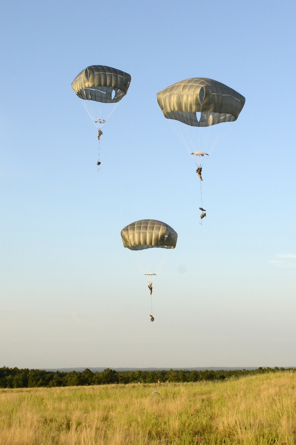 DVIDS - Images - Paratroopers land on Holland DZ during Operation Devil ...