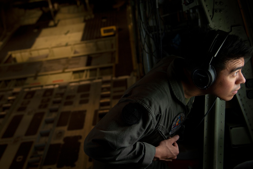 USMC makes it rain during Kodiak Mace