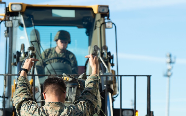 USMC makes it rain during Kodiak Mace