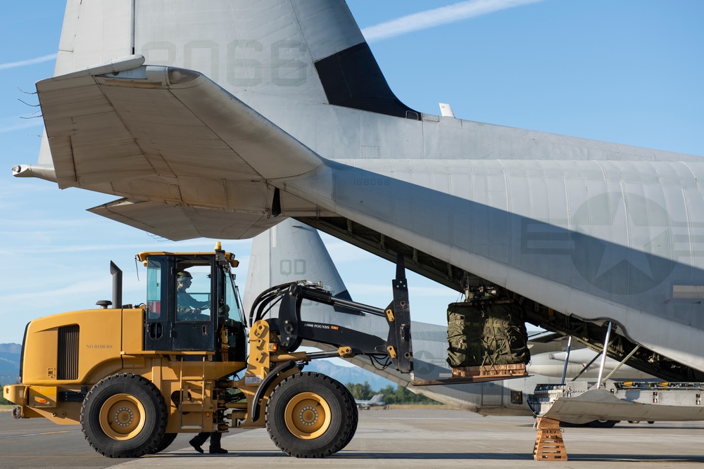 USMC makes it rain during Kodiak Mace