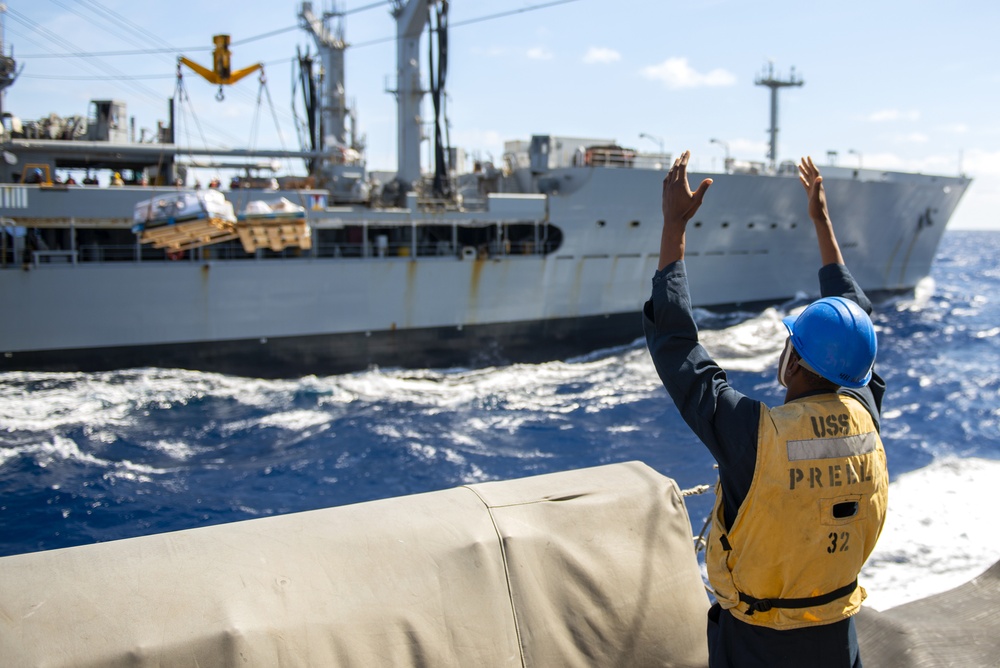 USS Preble (DDG 88) conducts replenishment-at-sea during RIMPAC 2018