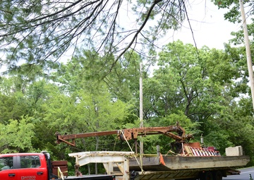 Salvage equipment staging