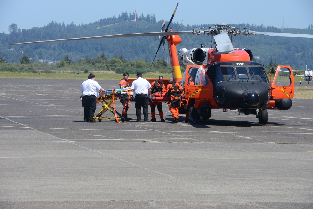 Sector Columbia River aircrew medevac ill fisherman