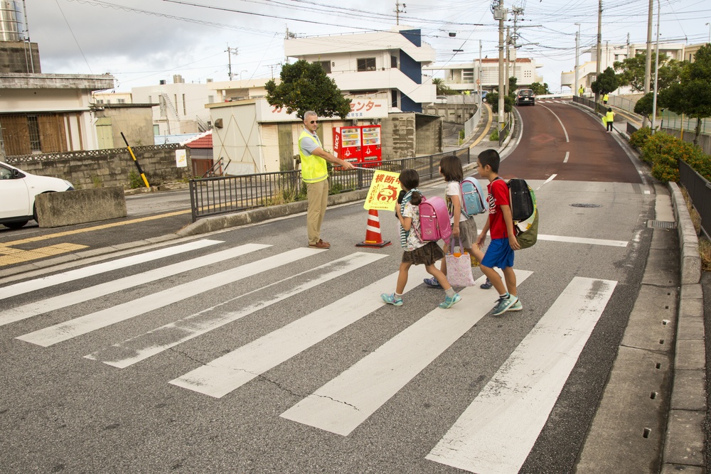 Marines volunteer as crossing guards for local elementary school in Chatan Town
