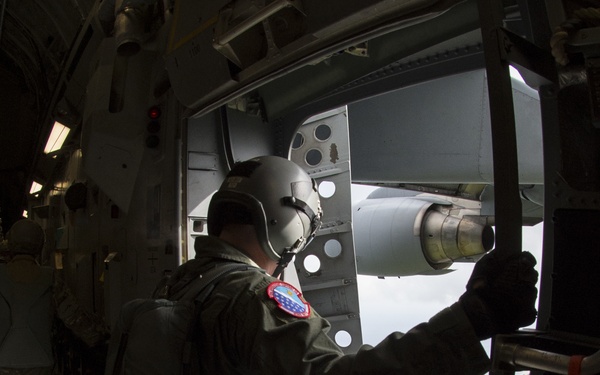 Special Operations Command Pacific and multinational SOF members conduct airborne training during RIMPAC 2018