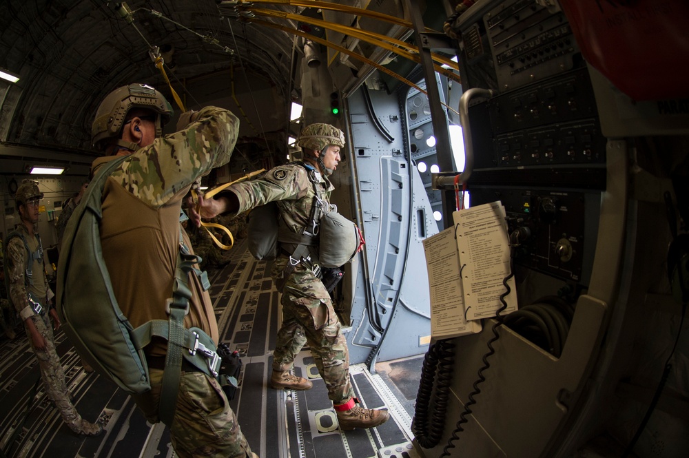 Special Operations Command Pacific and multinational SOF members conduct airborne training during RIMPAC 2018