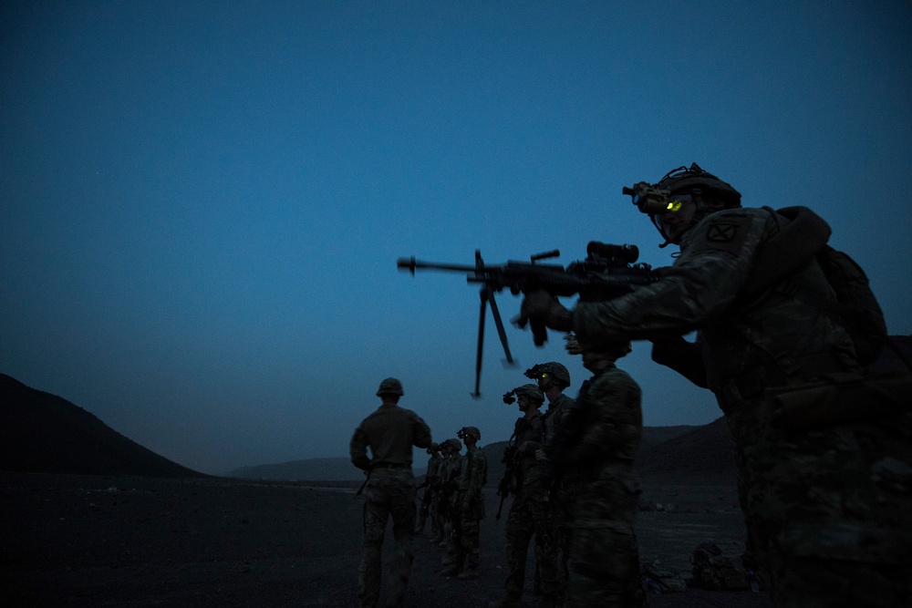 10 MTN DIV ground forces conduct Squad LFX training