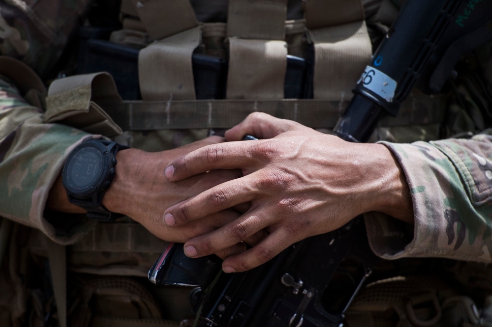10 MTN DIV ground forces conduct Squad LFX training