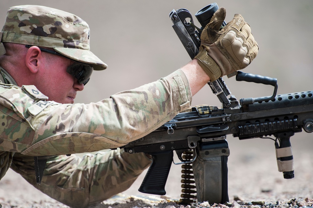 10 MTN DIV ground forces conduct Squad LFX training