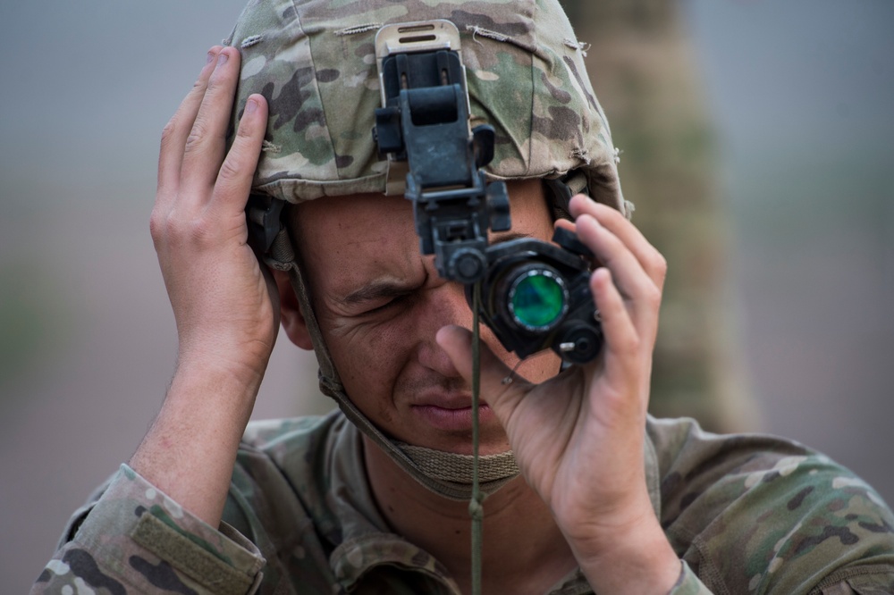 10 MTN DIV ground forces conduct Squad LFX training