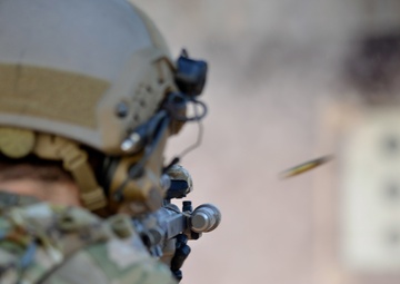 10th Special Forces Group (Airborne) Live Fire Advanced Marksmanship Training