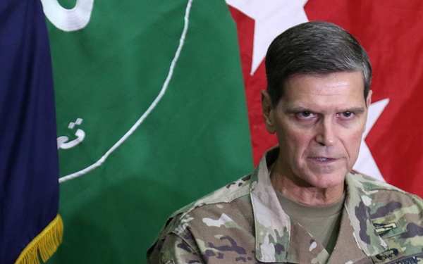 Nicholson, Votel press conference in Kabul