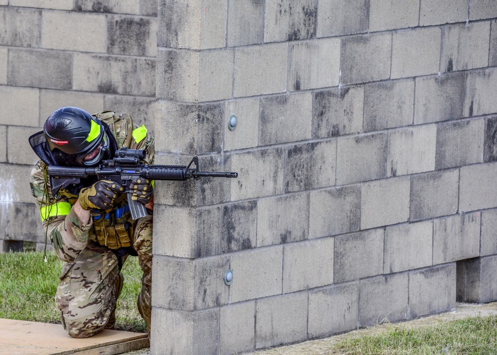 10 of 17 ANG EOD units participate in training exercise