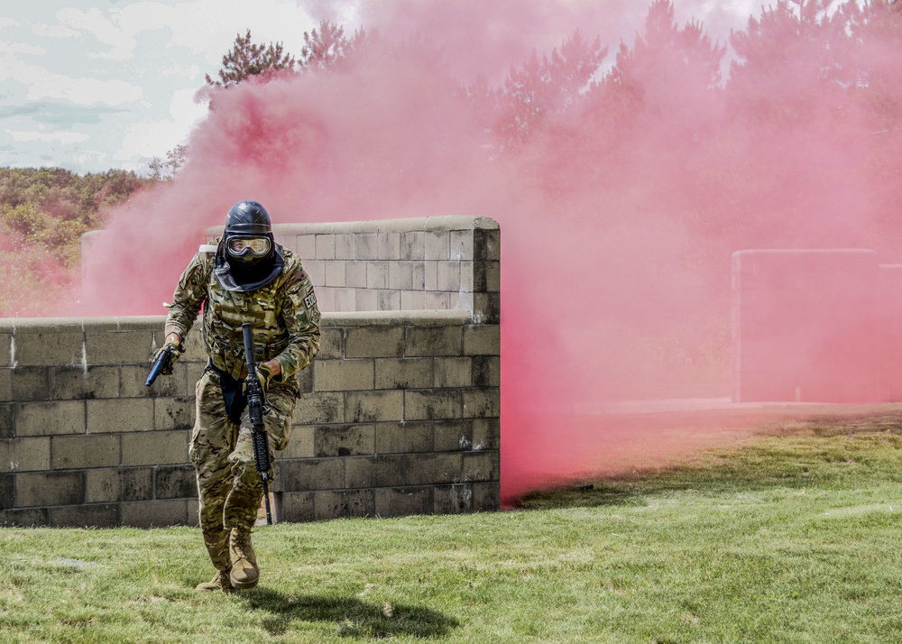 10 of 17 ANG EOD units participate in training exercise