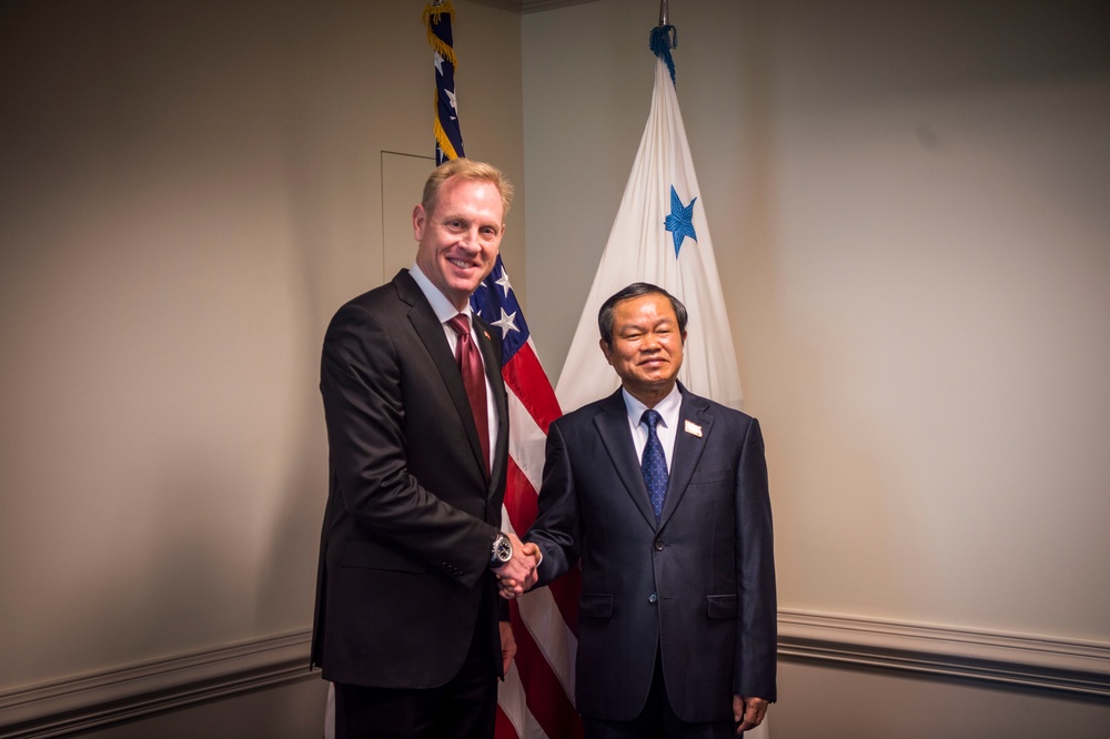 DSD hosts  Vice Chairman of Vietnam National Assembly