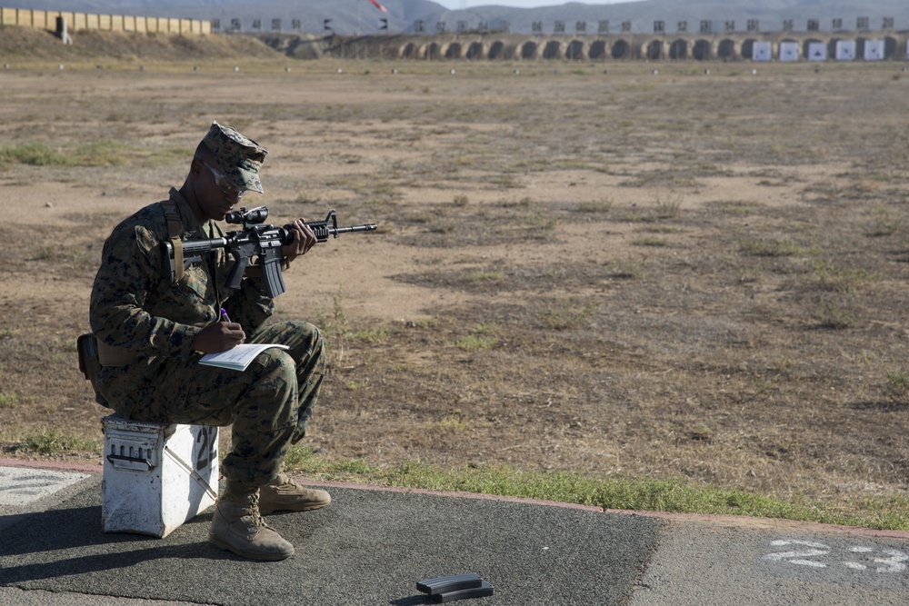 Put me in coach: Marines become marksmanship coaches during Combat Marksmanship Coach’s Course
