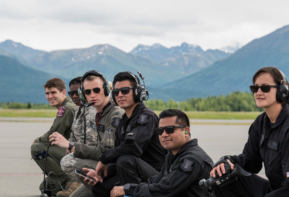 PACAF Demo Team, Eielson AFB jets support Arctic Thunder 2018