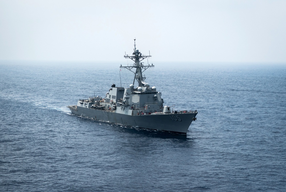 USS Dewey Underway During RIMPAC 2018