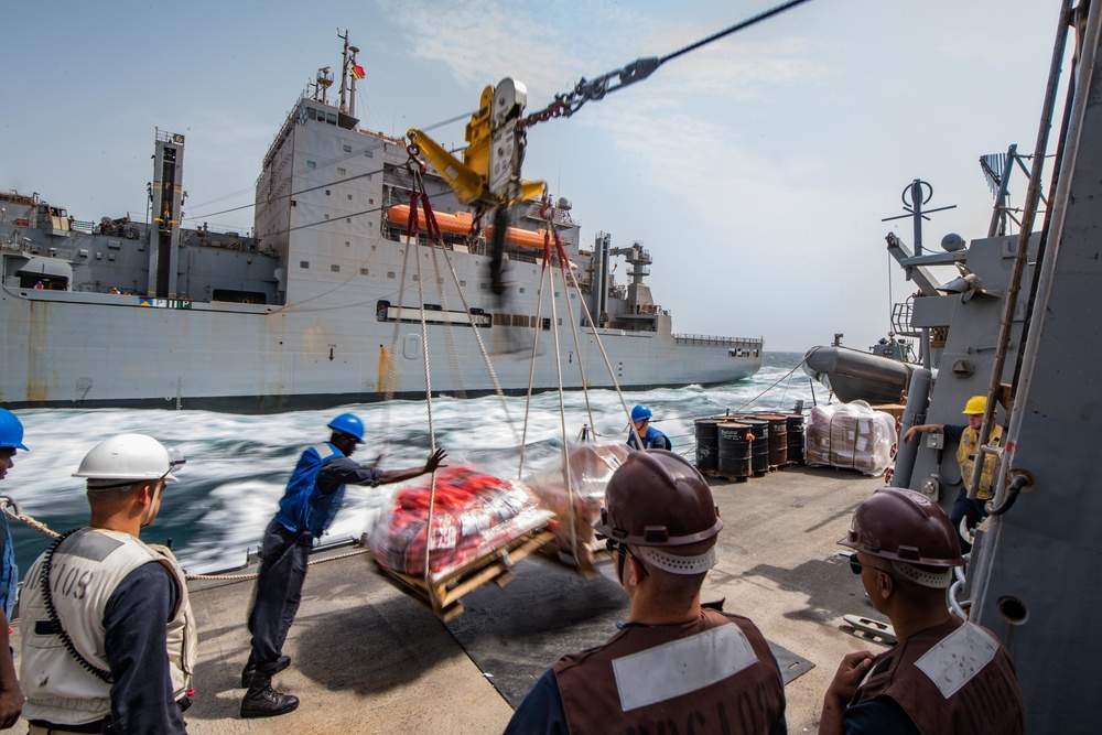 USS Jason Dunham (DDG 109) UNREP with USNS Richard E. Byrd (T-AKE 4)