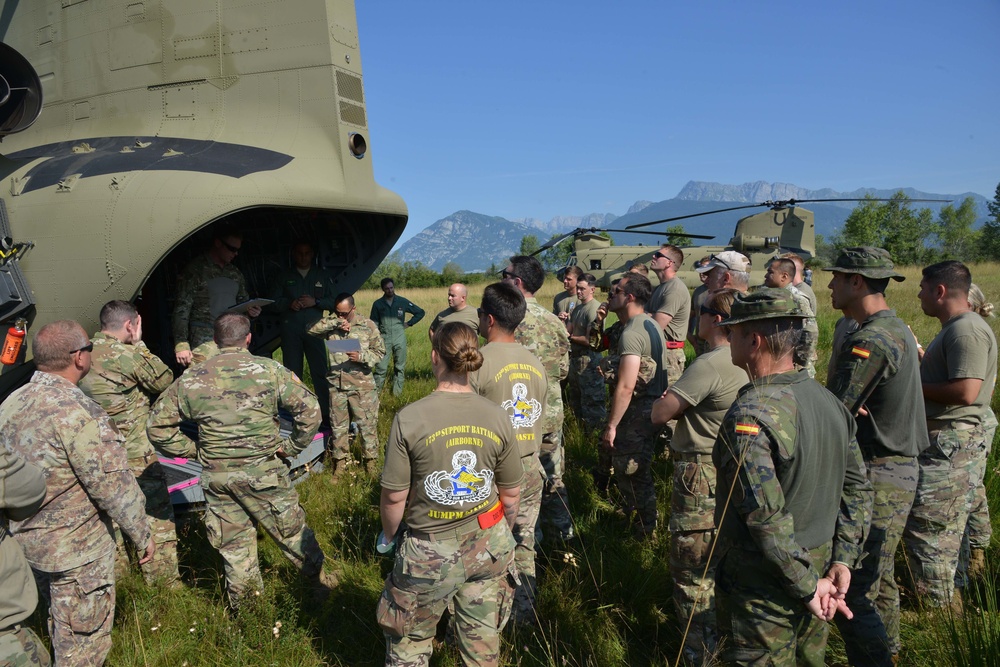 Multinational Jump Training , 173rd Airborne Brigade , Aviano, 19 July 2018.