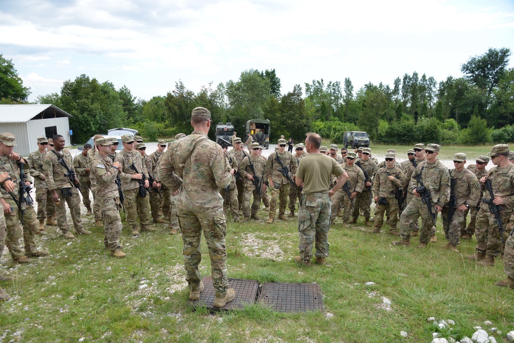 173rd Airborne Brigade,1st 503rd Infantry Brigade  Fire Training with M4 rifle at CaoMalnisiuo Range, Aviano, 18 July 2018.