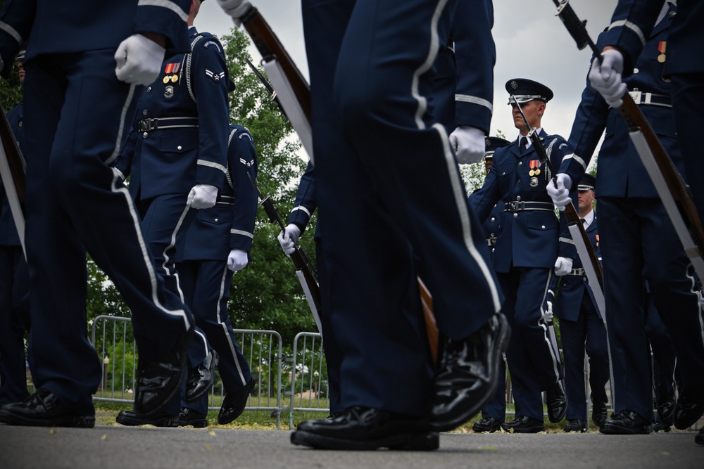 Grissom Airmen march in 102nd Indy 500