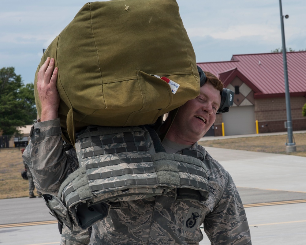 Boom Operator reaches 9,000 hours of flight