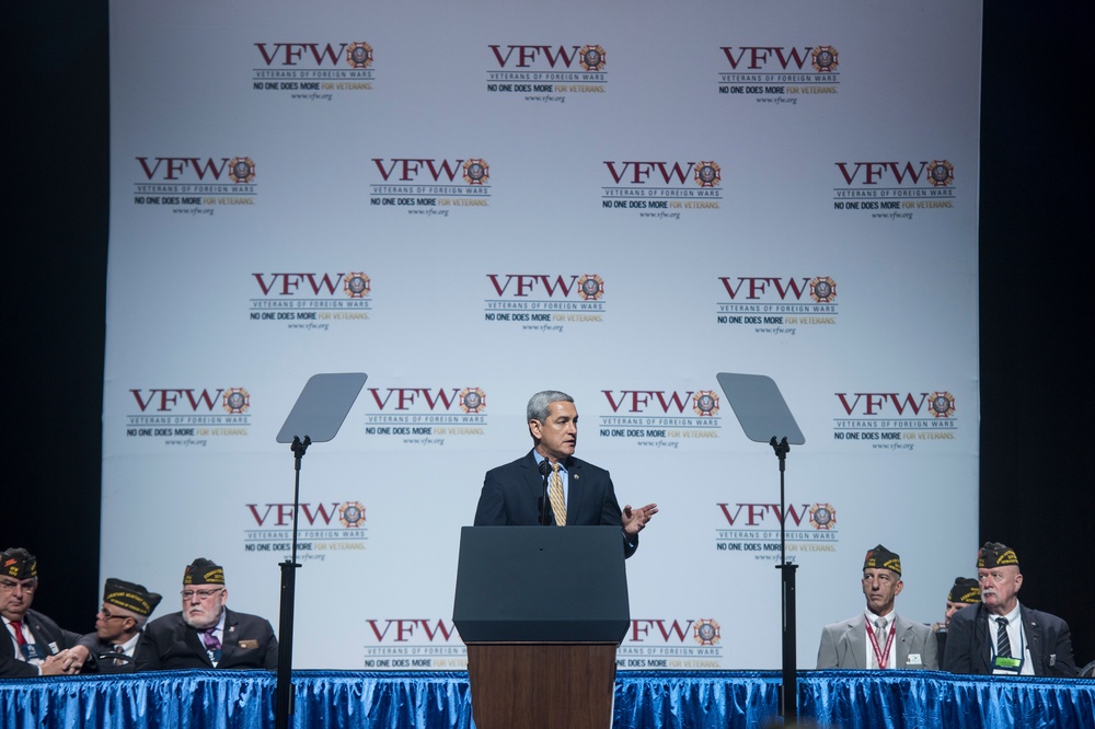 Kelly McKeague speaks at VFW National Convention