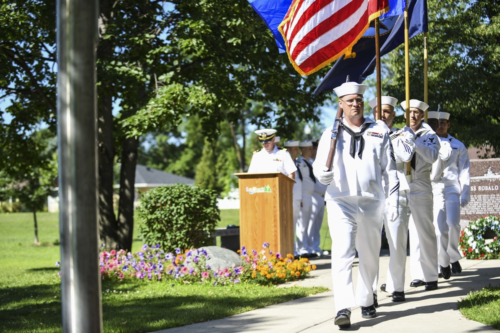 Navy Sailors Participate at Wreath-Laying Ceremony During Fargo-Moorhead Metro Navy Week