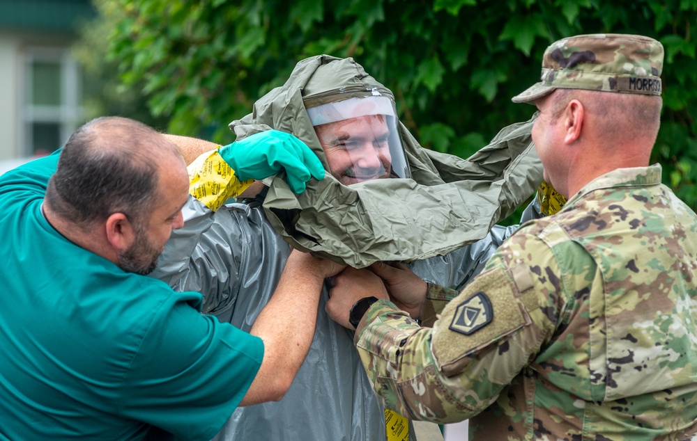 W.Va. CERFP trains local hospital on decontamination procedures