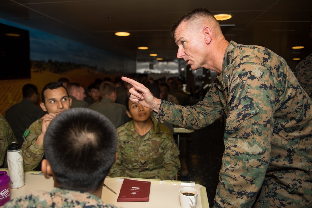 U.S. Marine Corps Colonel Visits Royal Australian Navy HMAS Adelaide (L01) During RIMPAC 2018