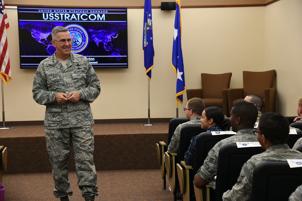 USSTRATCOM leaders host inaugural Junior Enlisted Professional Development Seminar