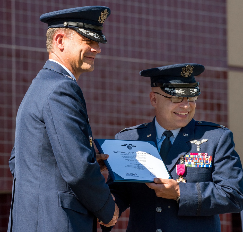 60th MDG Change of Command