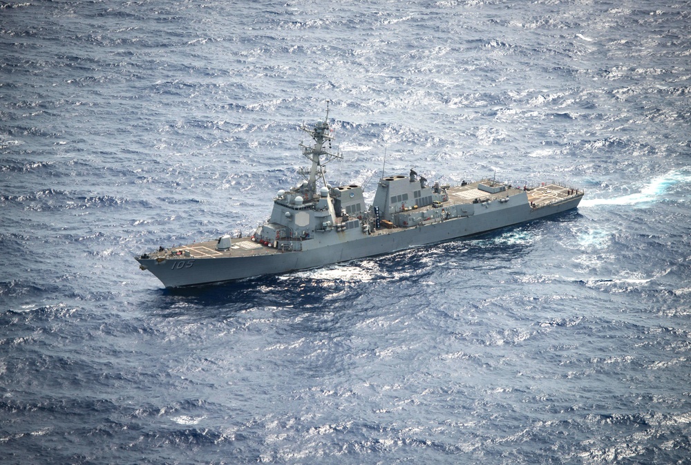 USS Dewey Underway During RIMPAC 2018