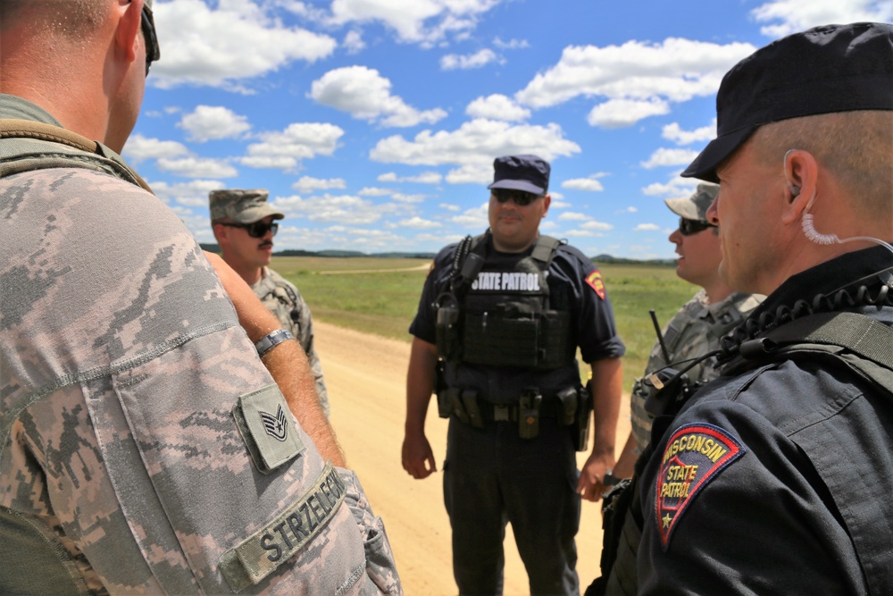 Air Force security forces, Wisconsin State Patrol trooper team up during Patriot North 2018