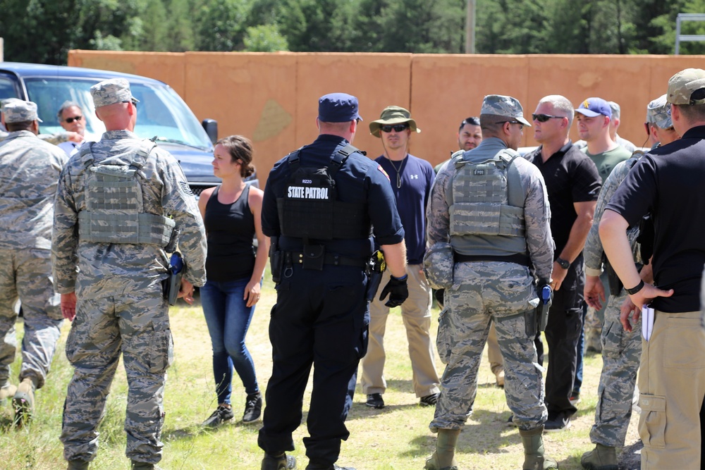 Air Force security forces, Wisconsin State Patrol trooper team up during Patriot North 2018