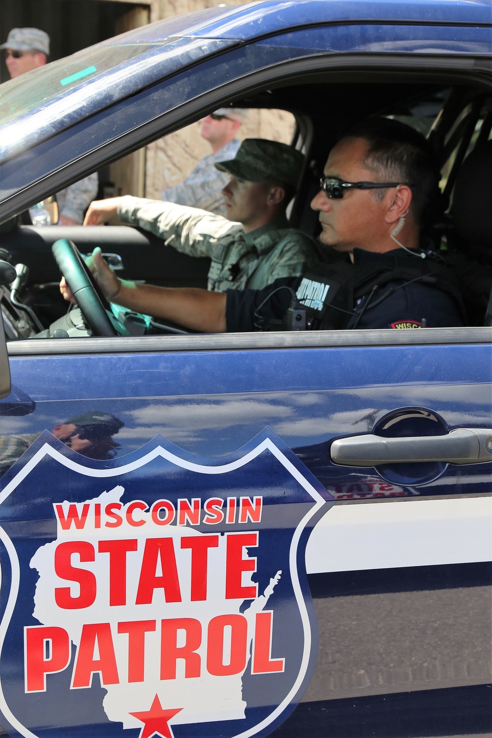 Air Force security forces, Wisconsin State Patrol trooper team up during Patriot North 2018