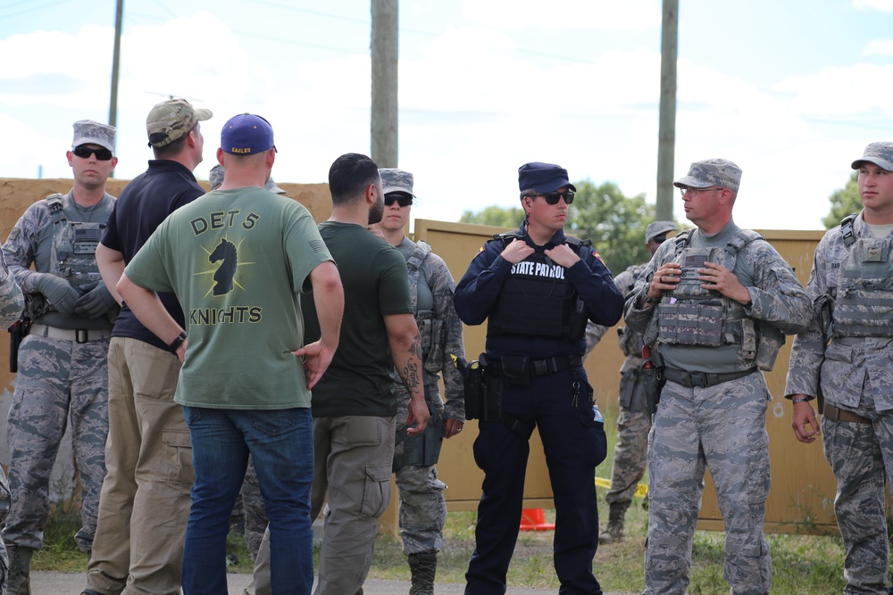 Air Force security forces, Wisconsin State Patrol trooper team up during Patriot North 2018