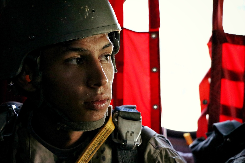 19th Special Forces Conducts Static Line Jumps at Camp Dodge Joint Maneuver Training Center
