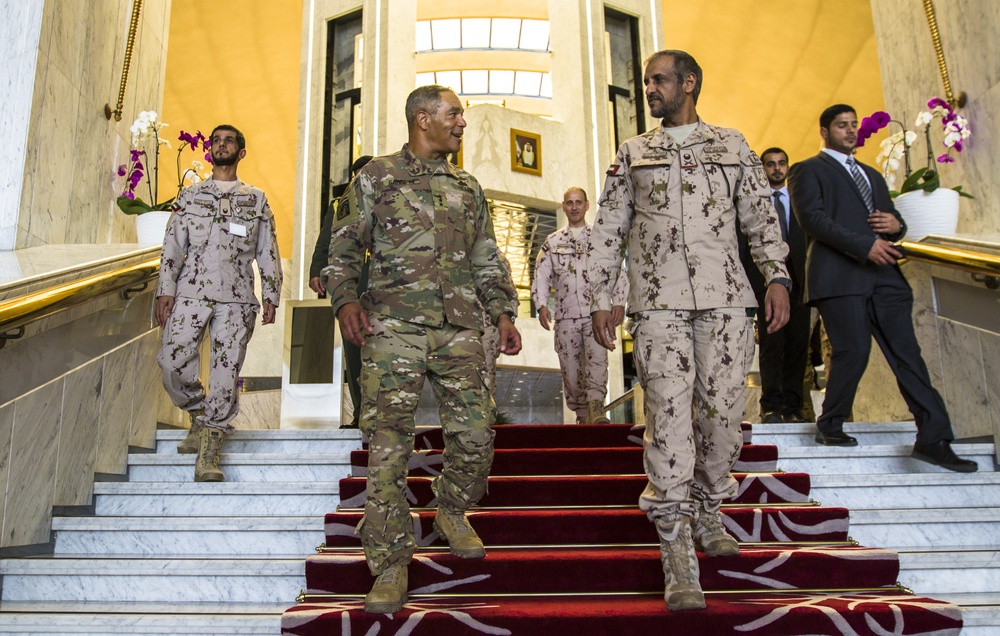 Lt. Gen. Michael X. Garrett, U.S. Army Central commanding general engages with United Arab Emirates leadership in Abu Dhabi