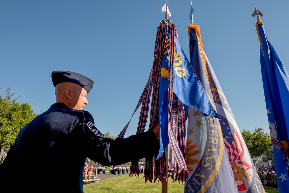 Col. Kristen Beals takes command of 60th MDG